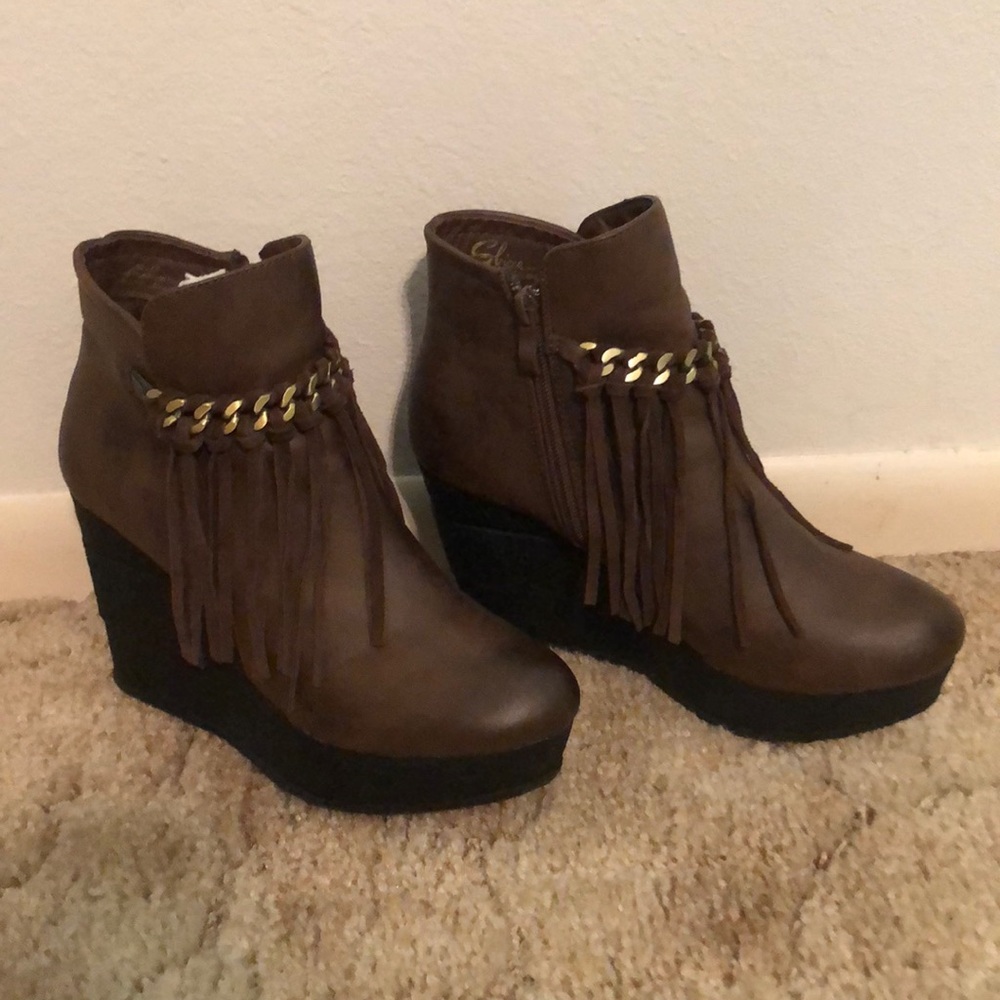 Sbicca Ankle Boots BRAND NEW!!
